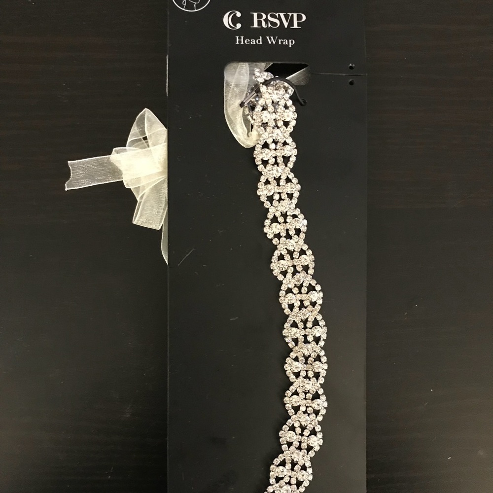 NWT Charming Charlie Wedding headpiece